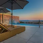 Villa Luxury Lorena With Heated Pool, Jacuzzi,sauna And Seaview Crikvenica