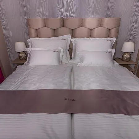 Luxury Lorena With Heated Pool, Jacuzzi,sauna And Seaview קריקווניצה