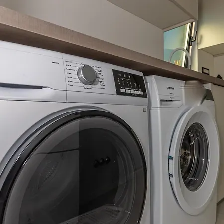 Luxury Lorena With Heated Pool, Jacuzzi,sauna And Seaview *