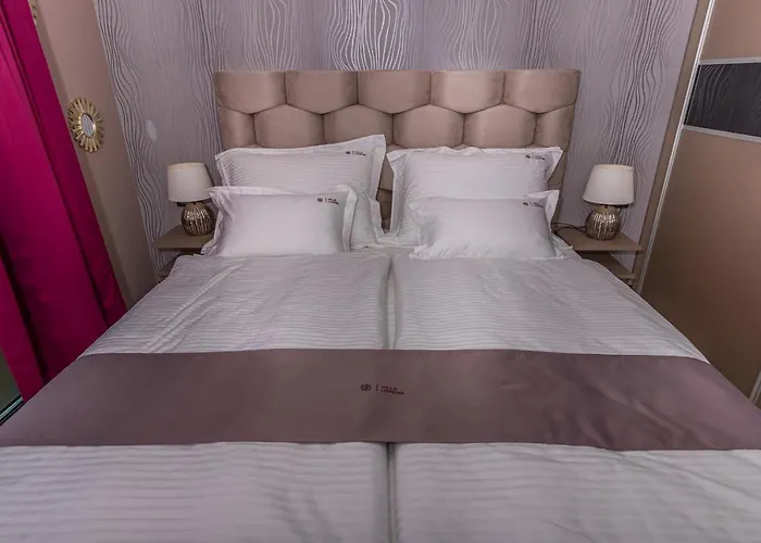 Luxury Lorena With Heated Pool, Jacuzzi,sauna And Seaview ツリクヴェニツァ