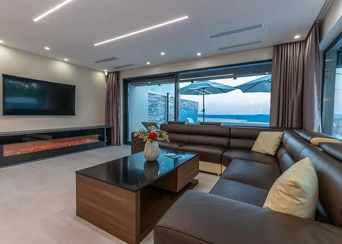 ヴィラ Luxury Lorena With Heated Pool, Jacuzzi,sauna And Seaview ツリクヴェニツァ