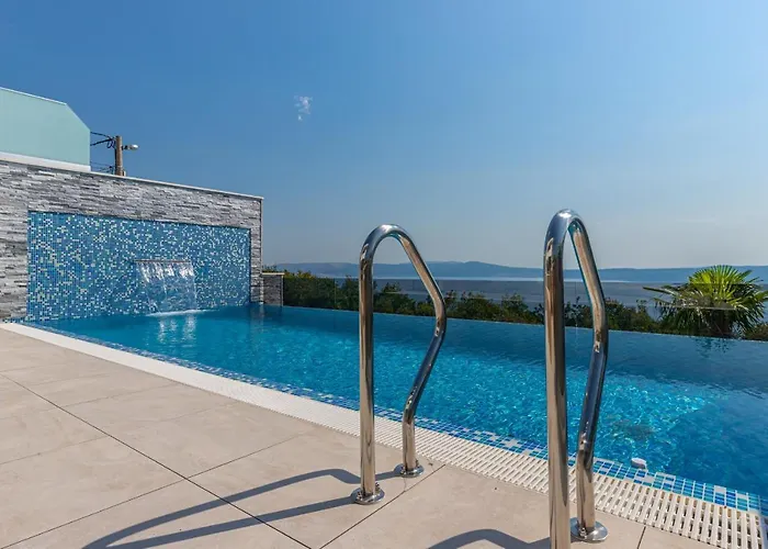 Luxury Lorena With Heated Pool, Jacuzzi,sauna And Seaview ヴィラ