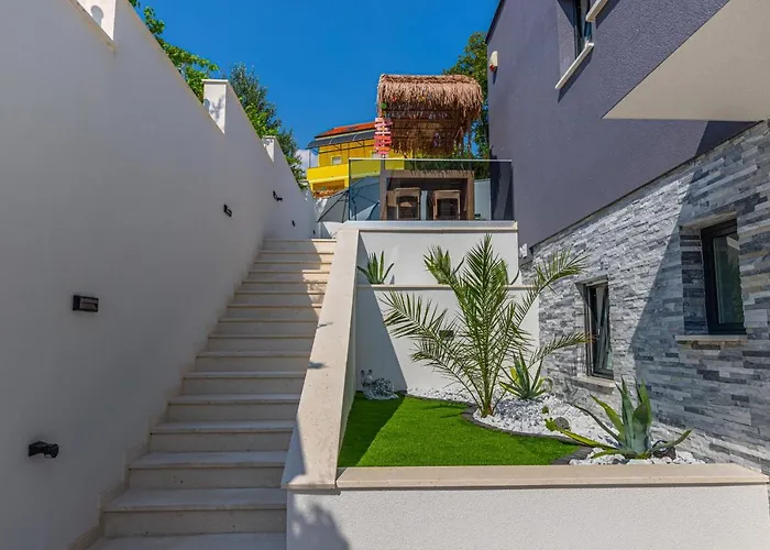 Luxury Lorena With Heated Pool, Jacuzzi,sauna And Seaview ツリクヴェニツァ