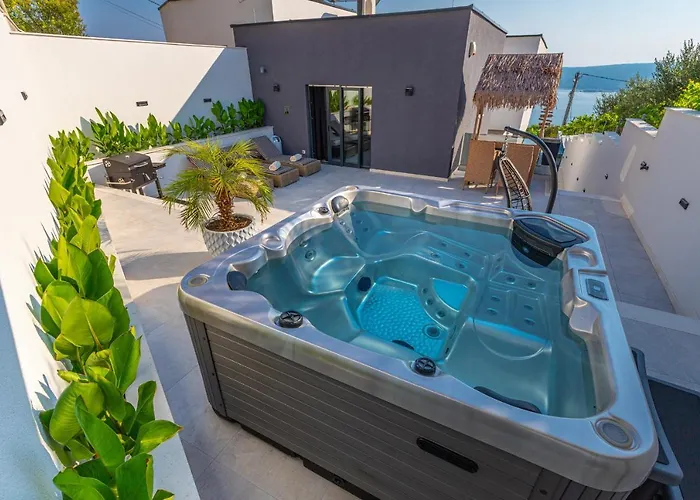 Luxury Lorena With Heated Pool, Jacuzzi,sauna And Seaview ヴィラ *